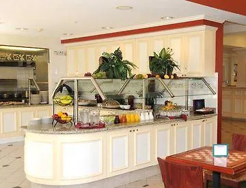 Hilton Garden Inn Anaheim/Garden Grove Hotel